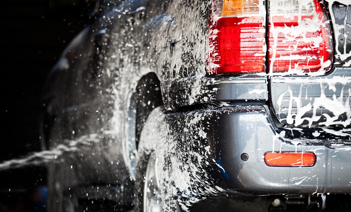 One Thread Car Wash Serving Dorking